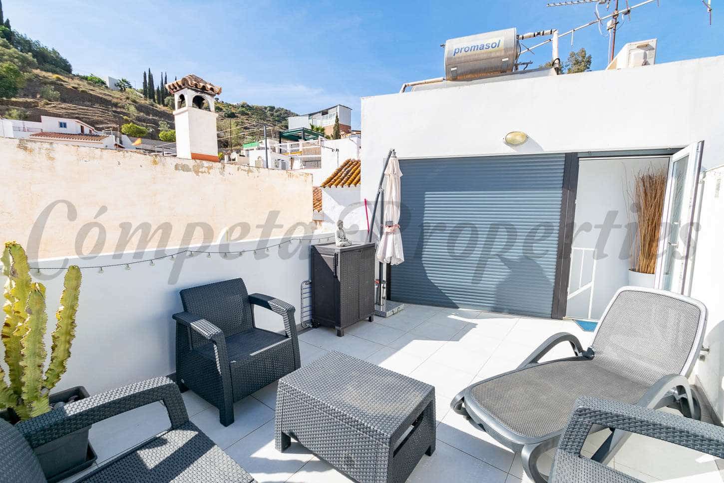 1 makuuhuone Omakotitalo myytävänä paikassa Torrox - 169 000 € (Ref: 9656859)