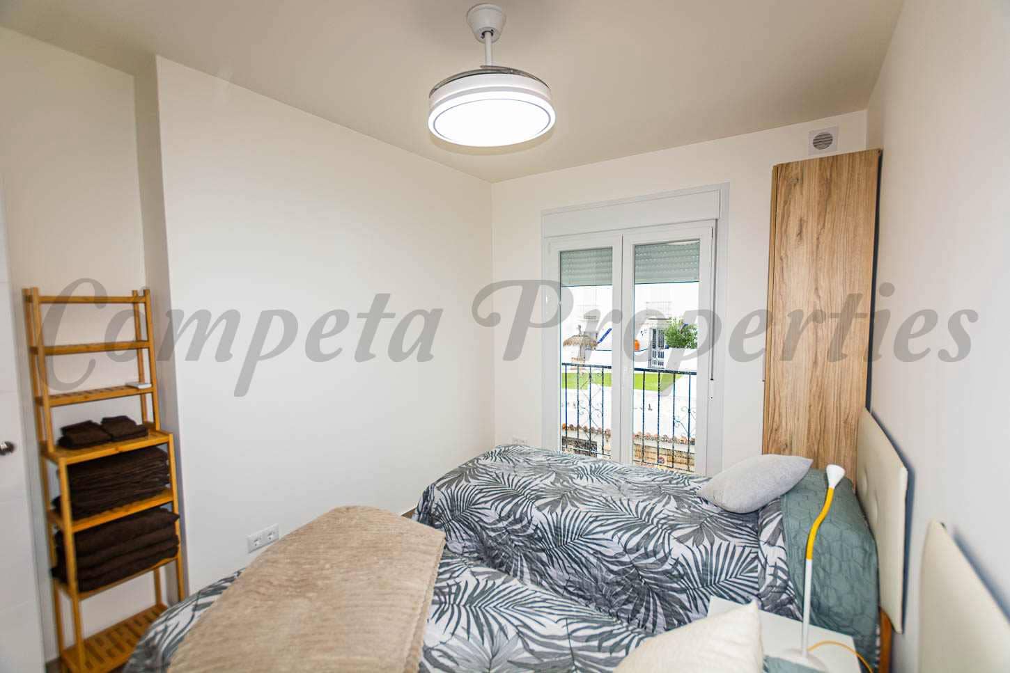 2 soverom Leilighet til salgs i Nerja med svømmebasseng - € 785 (Ref: 9666977)