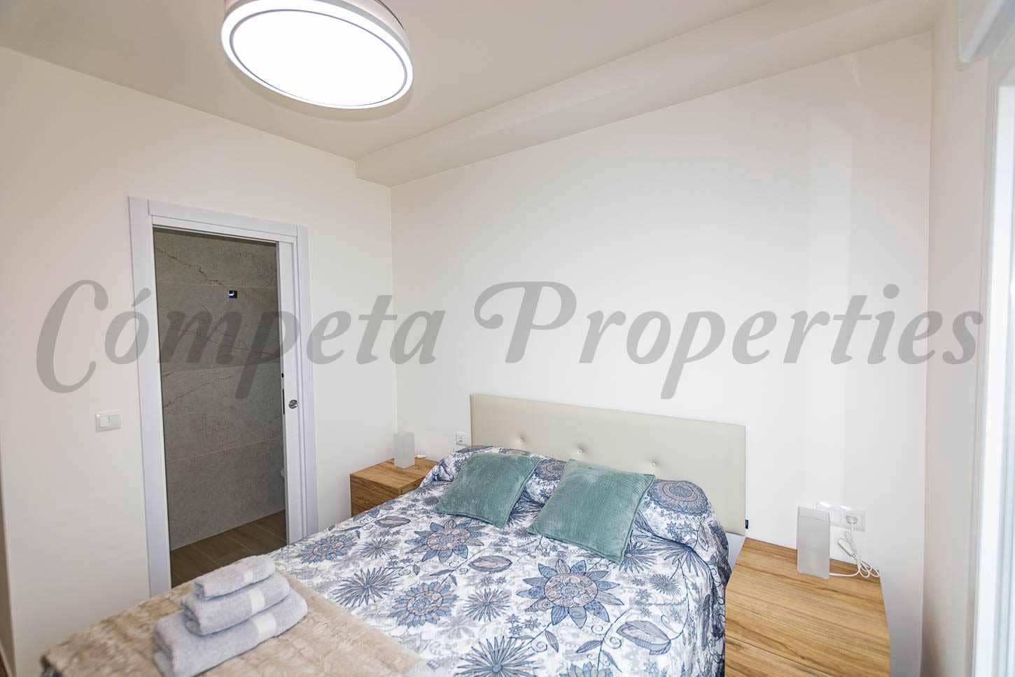 2 soverom Leilighet til salgs i Nerja med svømmebasseng - € 785 (Ref: 9666977)