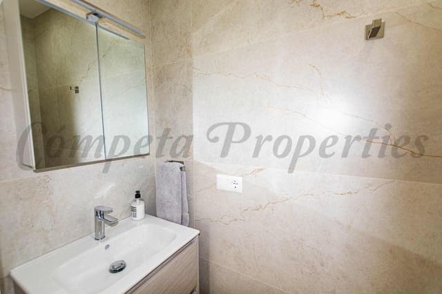 Apartamento de 2 habitaciones en Nerja en alquiler vacacional con piscina - 785 € (Ref: 9666977)