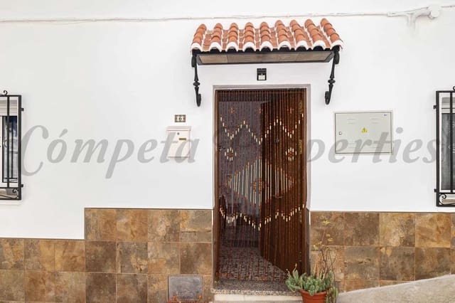 2 bedroom Townhouse for sale in Torrox - € 179,000 (Ref: 9688508)