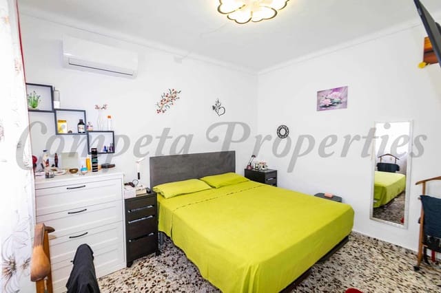 2 bedroom Townhouse for sale in Torrox - € 179,000 (Ref: 9688508)