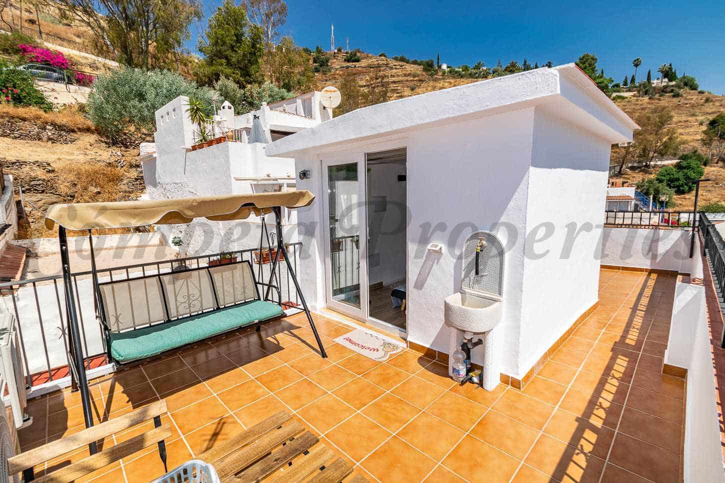 2 bedroom Townhouse for sale in Torrox - € 179,000 (Ref: 9688508)