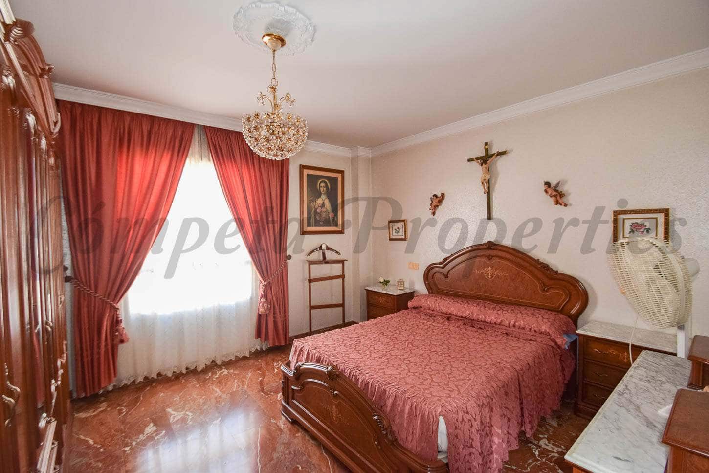 2 bedroom Apartment for rent in Torrox-Costa - € 750 (Ref: 9696632)