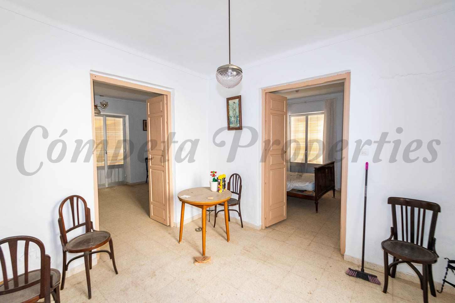 14 bedroom Townhouse for sale in Torrox - € 299,000 (Ref: 9702476)