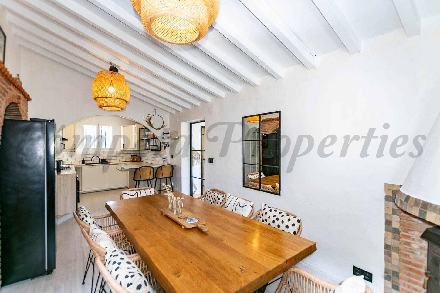 3 soveværelse Villa til salg i Competa med swimmingpool - € 485.000 (Ref: 9715210)