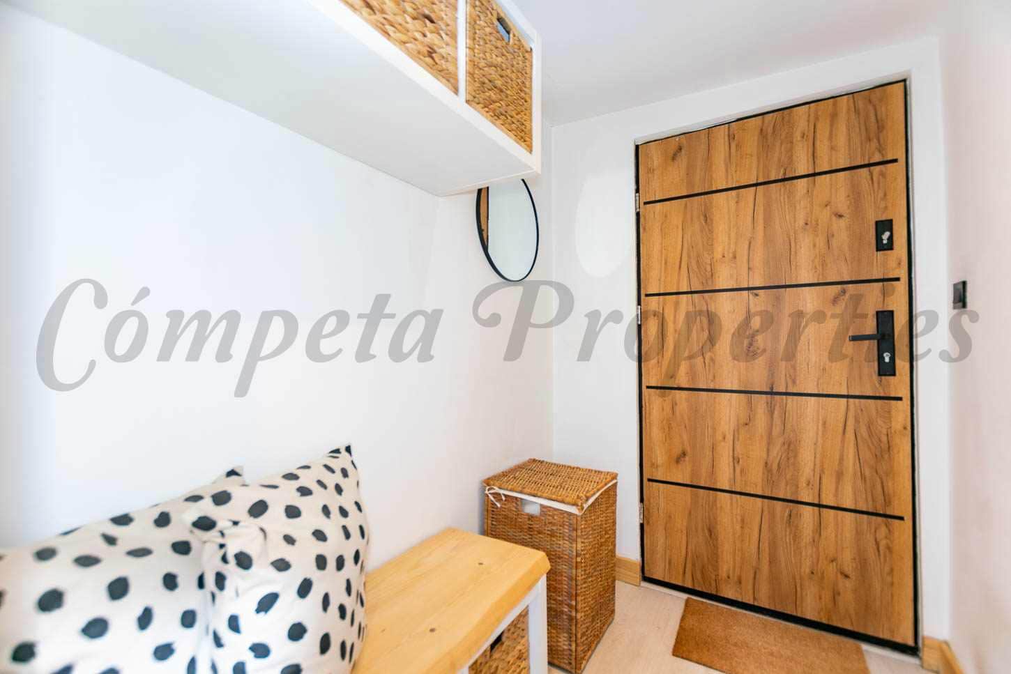 3 soveværelse Villa til salg i Competa med swimmingpool - € 485.000 (Ref: 9715210)