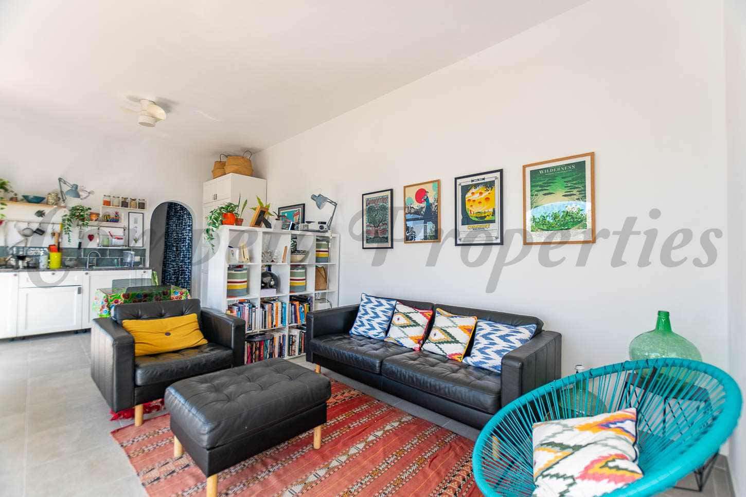 5 soveværelse Villa til salg i Competa med swimmingpool - € 575.000 (Ref: 9715213)