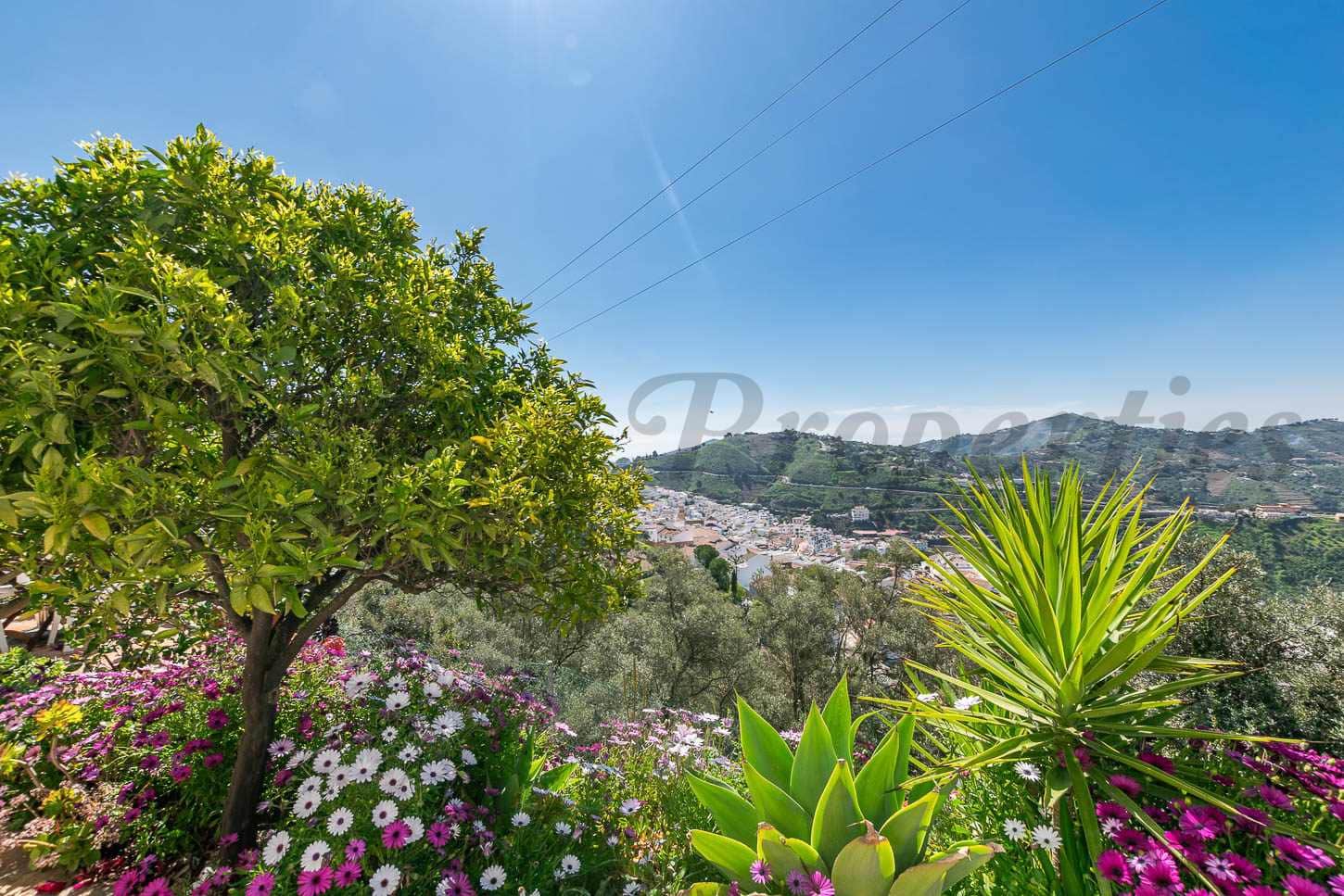 5 soveværelse Villa til salg i Competa med swimmingpool - € 575.000 (Ref: 9715213)