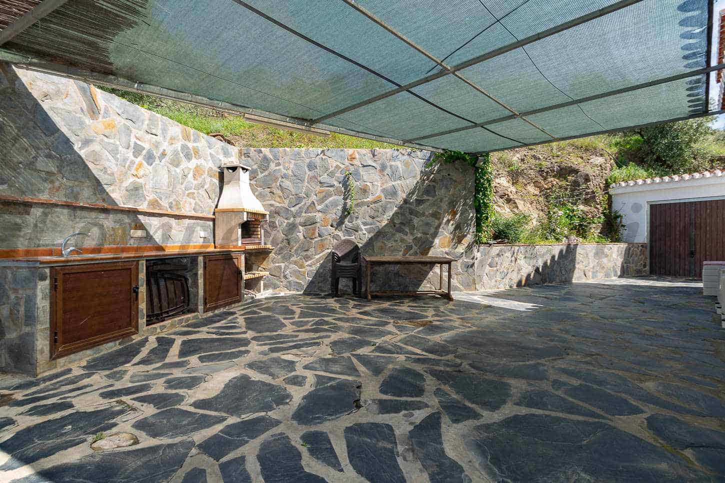 3 makuuhuone Maalaistalo vuokrattavana paikassa Torrox mukana uima-altaan 
autotalli - 1 500 € (Ref: 9715408)