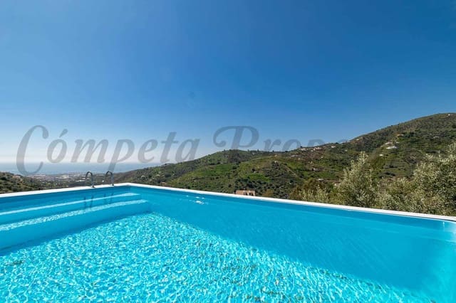 3 makuuhuone Maalaistalo vuokrattavana paikassa Torrox mukana uima-altaan 
autotalli - 1 500 € (Ref: 9715408)