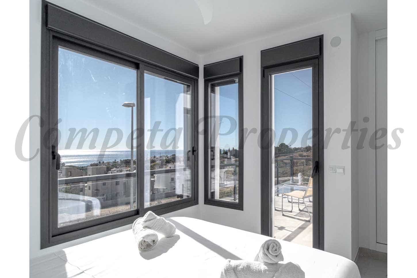 3 bedroom Terraced Villa for sale in Nerja with pool garage - € 829,000 (Ref: 9733622)