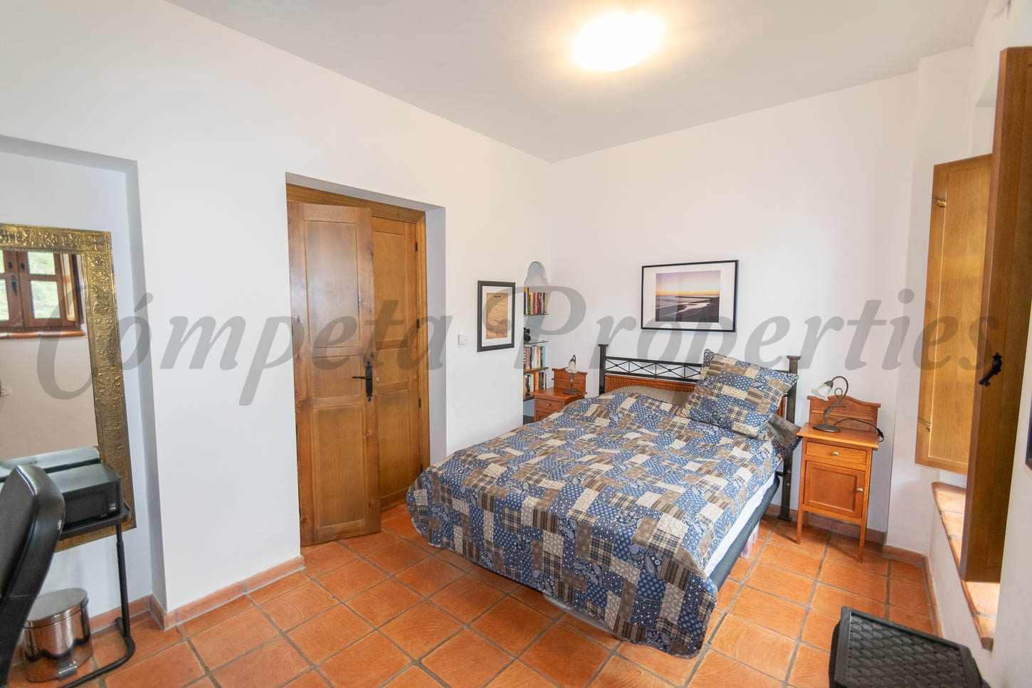 1 bedroom Townhouse for sale in Torrox - € 185,000 (Ref: 9733866)