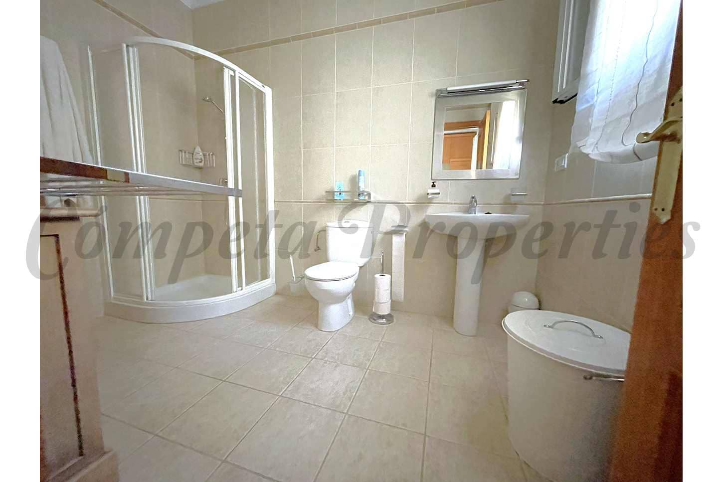 Finca/Casa Rural de 4 habitaciones en Arenas en venta con piscina - 750.000 € (Ref: 9748206)