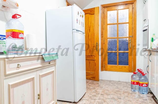 4 soverom Leilighet til salgs i Cómpeta - € 137 000 (Ref: 9756402)