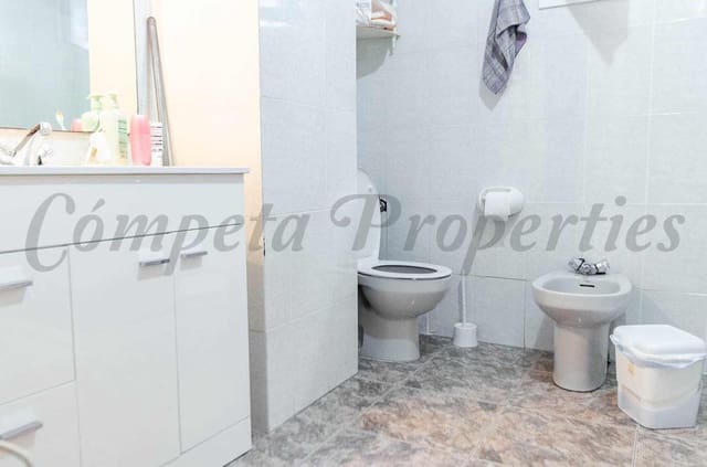 4 soverom Leilighet til salgs i Cómpeta - € 137 000 (Ref: 9756402)