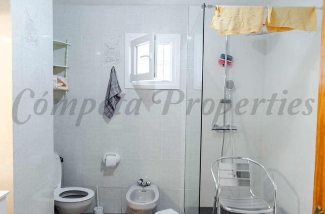 4 soverom Leilighet til salgs i Cómpeta - € 137 000 (Ref: 9756402)