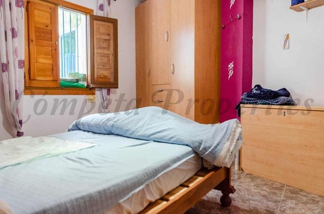 4 soverom Leilighet til salgs i Cómpeta - € 137 000 (Ref: 9756402)