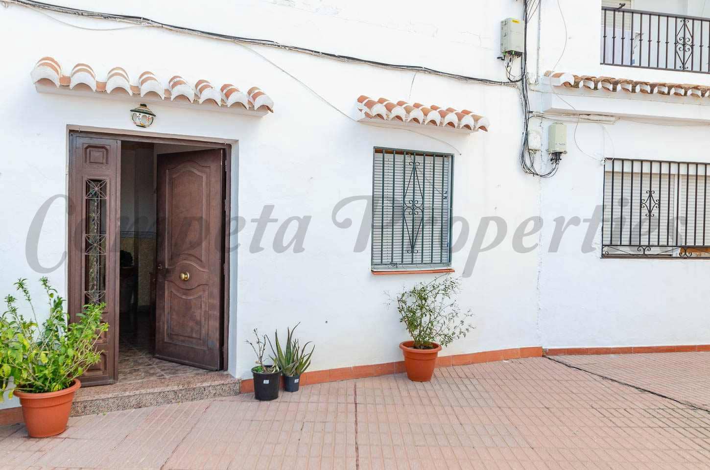 4 soverom Leilighet til salgs i Competa - € 137 000 (Ref: 9756402)