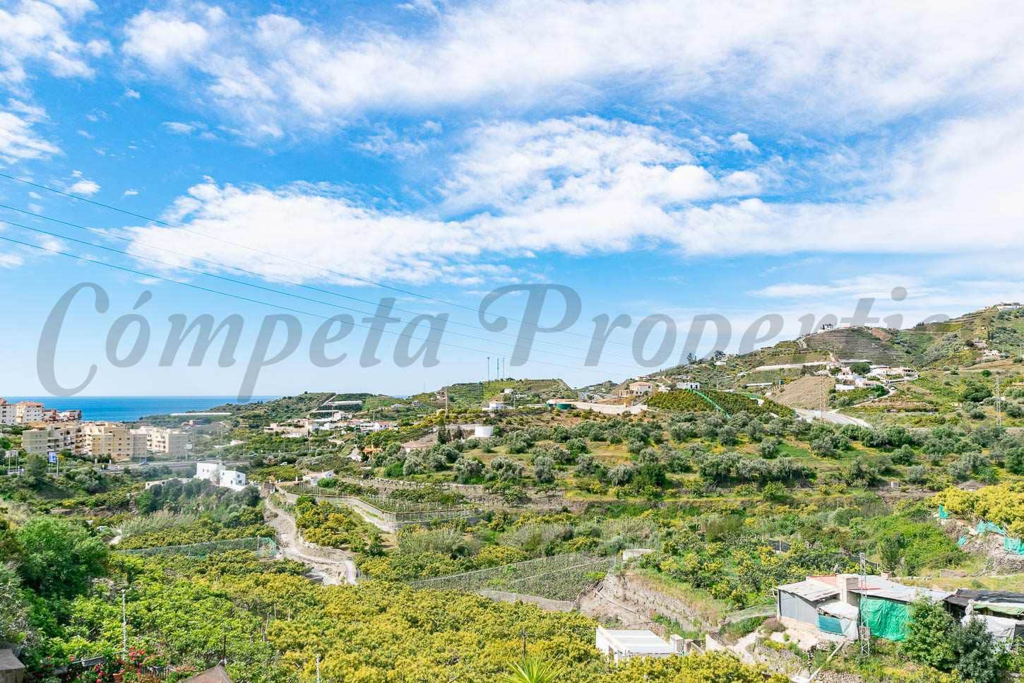 3 makuuhuone Omakotitalo myytävänä paikassa Torrox mukana 
autotalli - 315 000 € (Ref: 9770871)