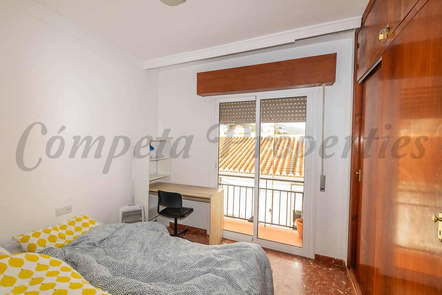 3 makuuhuone Huoneisto myytävänä paikassa Torrox - 210 000 € (Ref: 9775920)