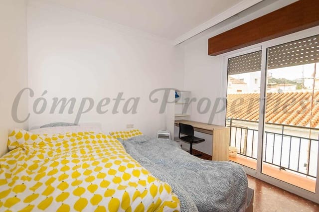 3 slaapkamer Appartement te koop in Torrox - € 210.000 (Ref: 9775920)