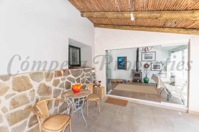 3 chambre Villa/Maison à vendre à Cómpeta avec piscine garage - 1 100 000 € (Ref: 9787604)