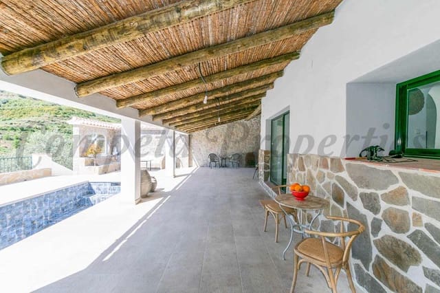 3 chambre Villa/Maison à vendre à Cómpeta avec piscine garage - 1 100 000 € (Ref: 9787604)