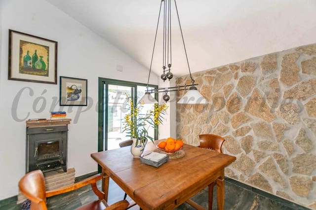 3 chambre Villa/Maison à vendre à Cómpeta avec piscine garage - 1 100 000 € (Ref: 9787604)