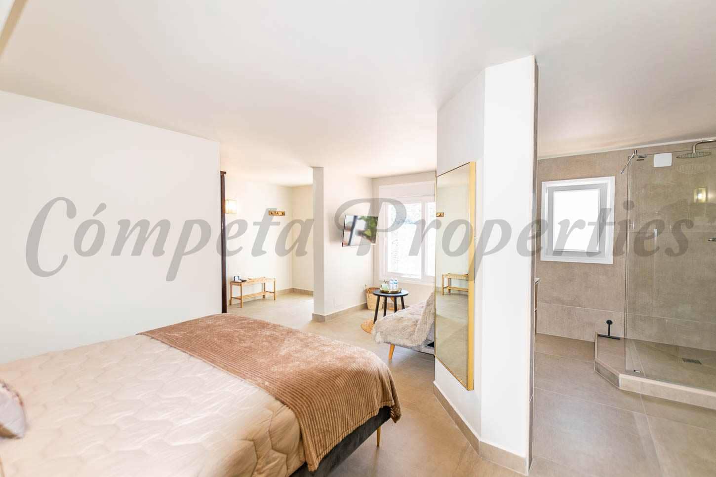 7 chambre Villa/Maison à vendre à Competa avec piscine garage - 1 285 000 € (Ref: 9787608)