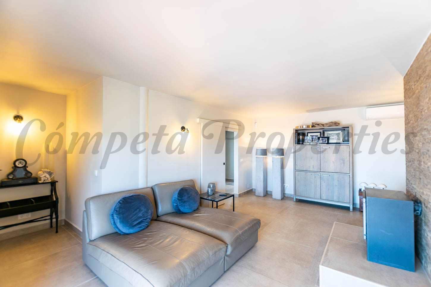 7 chambre Villa/Maison à vendre à Competa avec piscine garage - 1 285 000 € (Ref: 9787608)
