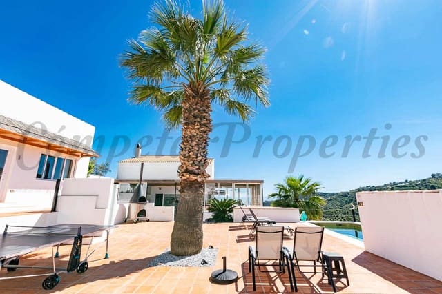 7 chambre Villa/Maison à vendre à Cómpeta avec piscine garage - 1 285 000 € (Ref: 9787608)