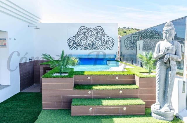 2 Zimmer Apartment zu vermieten in Cómpeta - 975 € (Ref: 9788750)