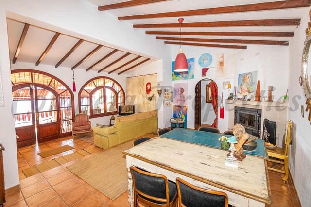 4 sovrum Finca/Hus på landet till salu i Torrox med pool garage - 475 000 € (Ref: 9793536)