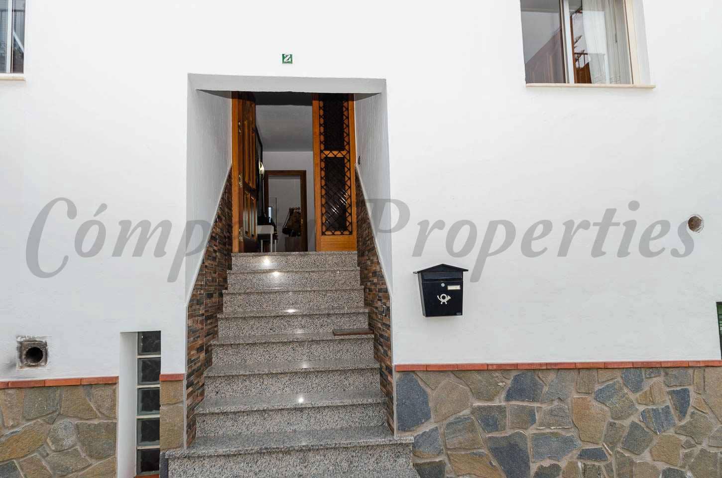 4 sypialnia Dom na sprzedaż w Canillas de Albaida - 735 000 € (Ref: 9795658)