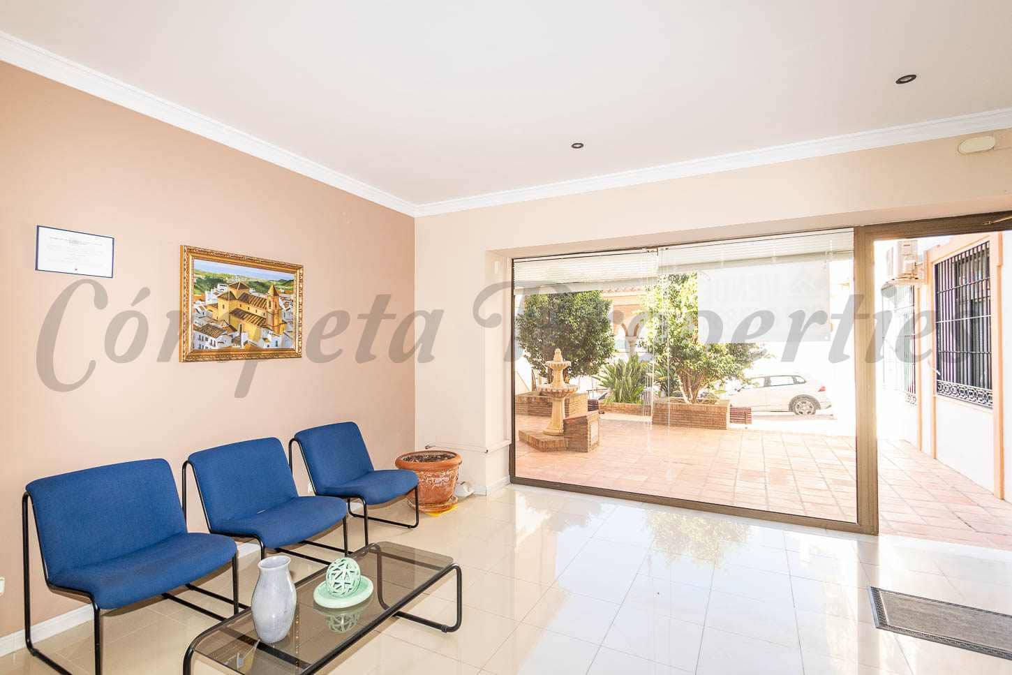 Komercyjne na sprzedaż w Torrox - 199 000 € (Ref: 9795685)