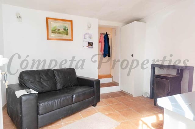 2 Zimmer Haus zu verkaufen in Salares - 87.500 € (Ref: 9799949)