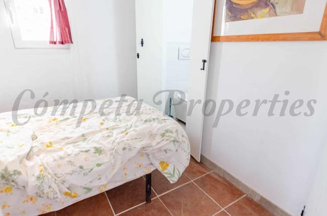 2 Zimmer Haus zu verkaufen in Salares - 87.500 € (Ref: 9799949)