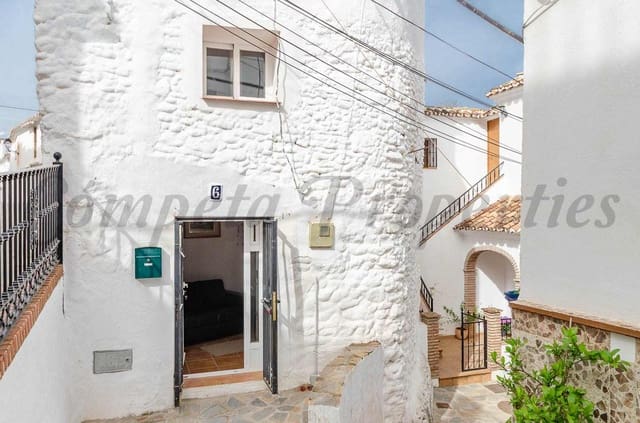 2 Zimmer Haus zu verkaufen in Salares - 87.500 € (Ref: 9799949)