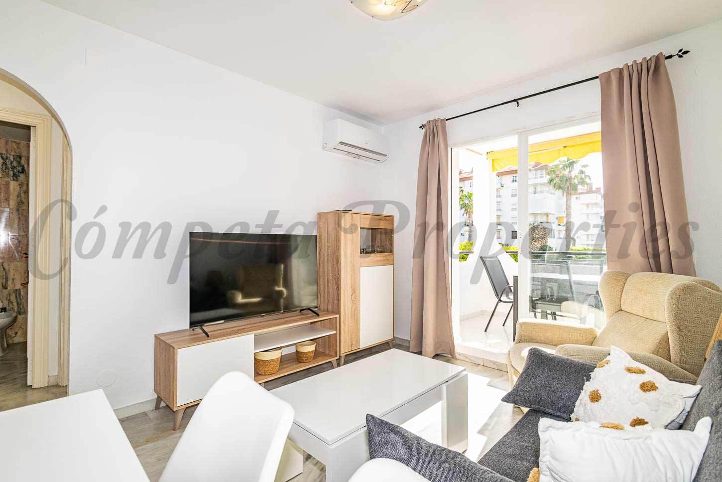 1 sypialnia Apartament do wynajęcia w Torrox-Costa z basenem - 850 € (Ref: 9803705)