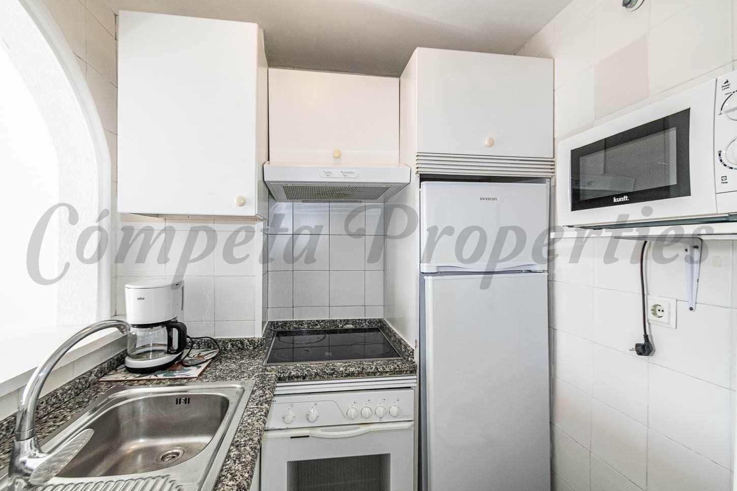 1 sypialnia Apartament do wynajęcia w Torrox-Costa z basenem - 850 € (Ref: 9803705)