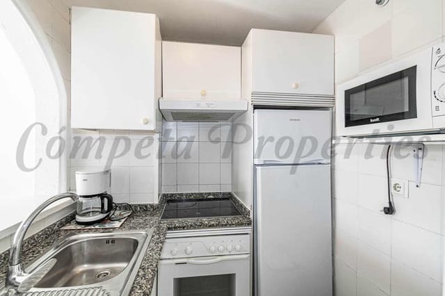 1 sypialnia Apartament do wynajęcia w Torrox-Costa, Torrox z basenem - 850 € (Ref: 9803705)