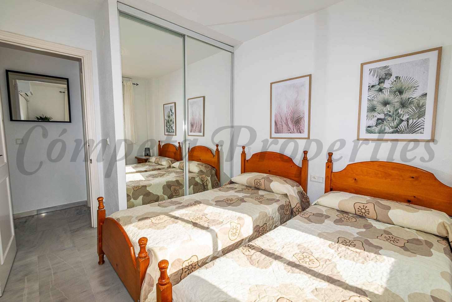 1 sypialnia Apartament do wynajęcia w Torrox-Costa z basenem - 850 € (Ref: 9803705)