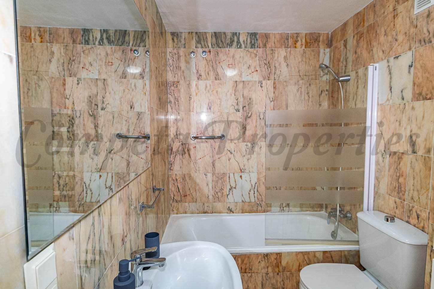 1 sypialnia Apartament do wynajęcia w Torrox-Costa z basenem - 850 € (Ref: 9803705)