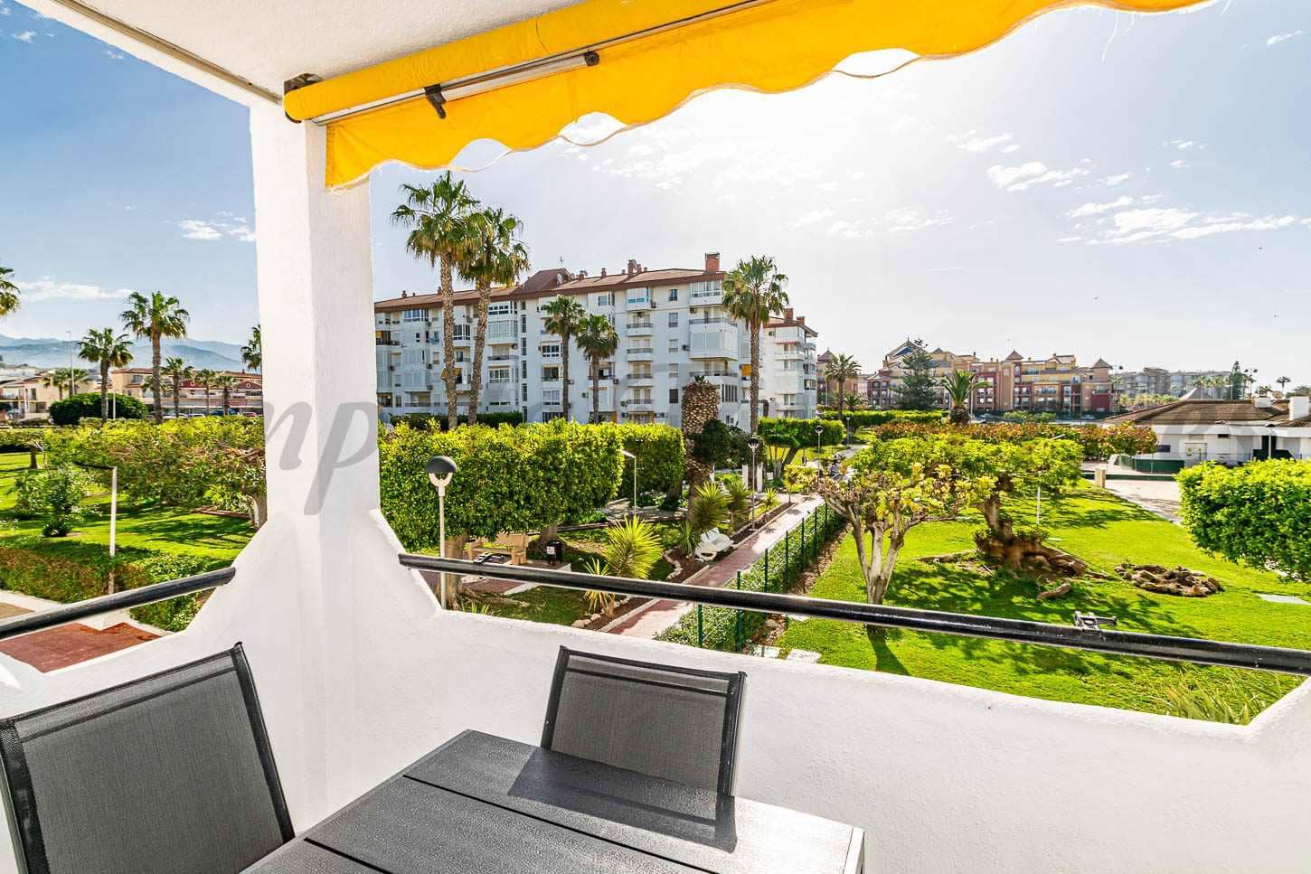 1 sypialnia Apartament do wynajęcia w Torrox-Costa z basenem - 850 € (Ref: 9803705)