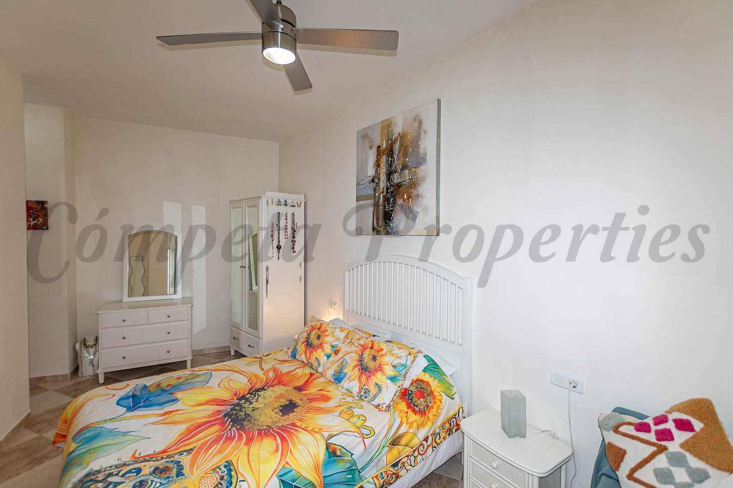 3 sypialnia Apartament na sprzedaż w Frigiliana - 265 000 € (Ref: 9806910)