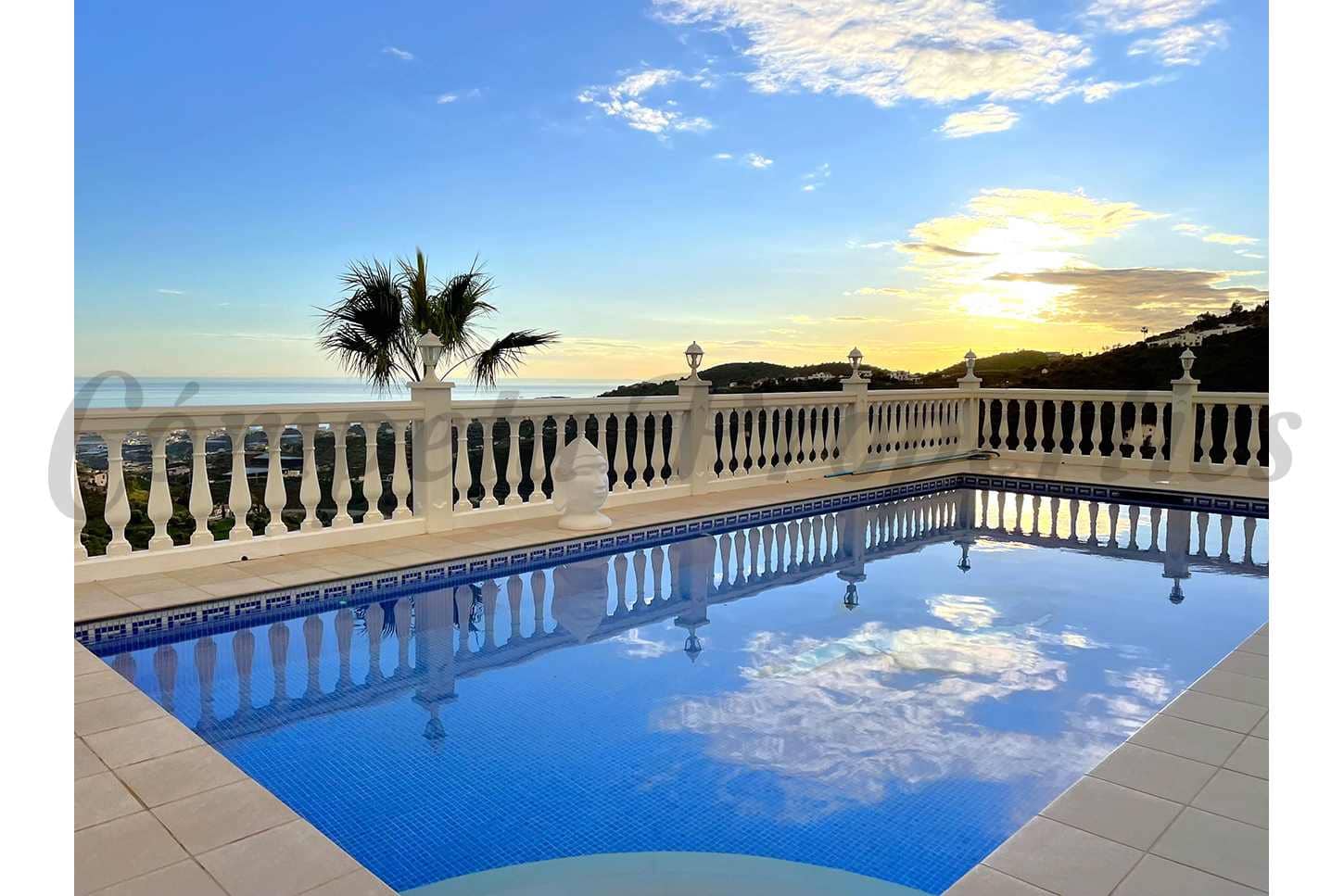 4 soverom Finca/Herregård til salgs i Torrox med svømmebasseng garasje - € 769 999 (Ref: 9808346)