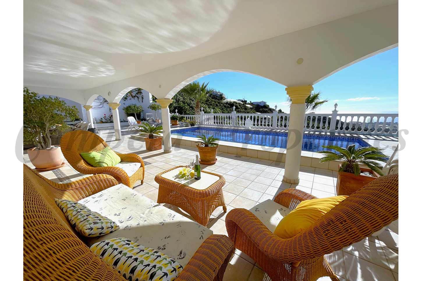 4 soverom Finca/Herregård til salgs i Torrox med svømmebasseng garasje - € 769 999 (Ref: 9808346)