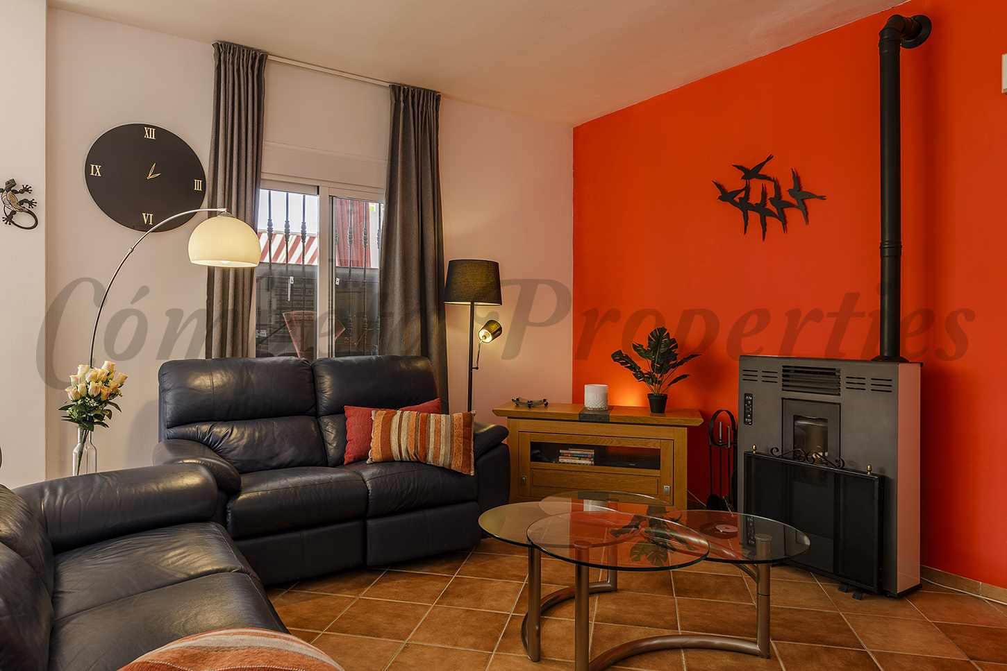 6 Zimmer Finca/Landgut zu verkaufen in Sayalonga mit Pool Garage - 699.000 € (Ref: 9814696)