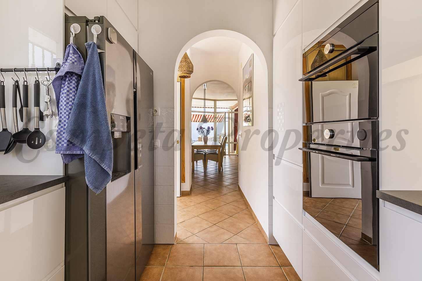6 Zimmer Finca/Landgut zu verkaufen in Sayalonga mit Pool Garage - 699.000 € (Ref: 9814696)